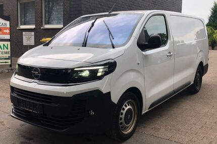 Opel Vivaro 34.718 km 20.990 &euro; Gelsenkirchen 45886