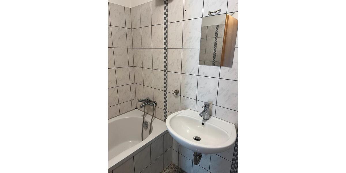 Etagenwohnung Marl Alt-Marl - 2 Zimmer, 95 m&sup2;, 800&euro; | Angebot:26656983
