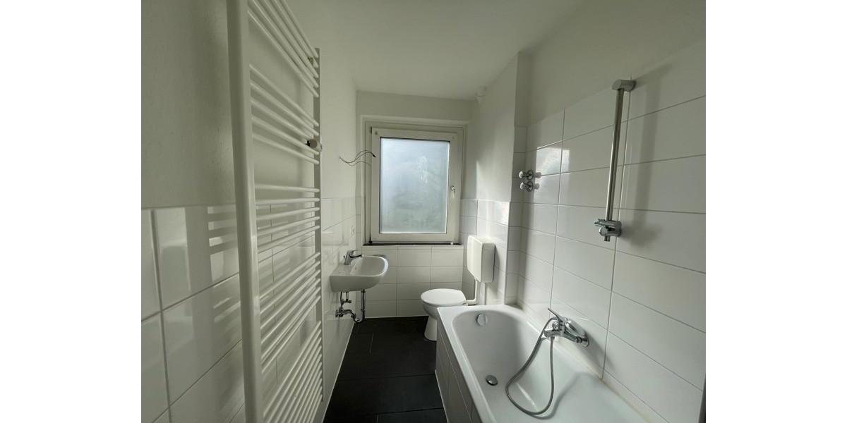 Etagenwohnung Bochum Bochum-Mitte - 3 Zimmer, 52 m&sup2;, 480&euro; | Angebot:25770299