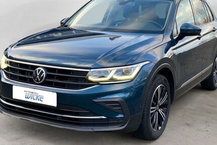 VW Tiguan 138.564 km 21.880 &euro; Bochum - Linden 44879