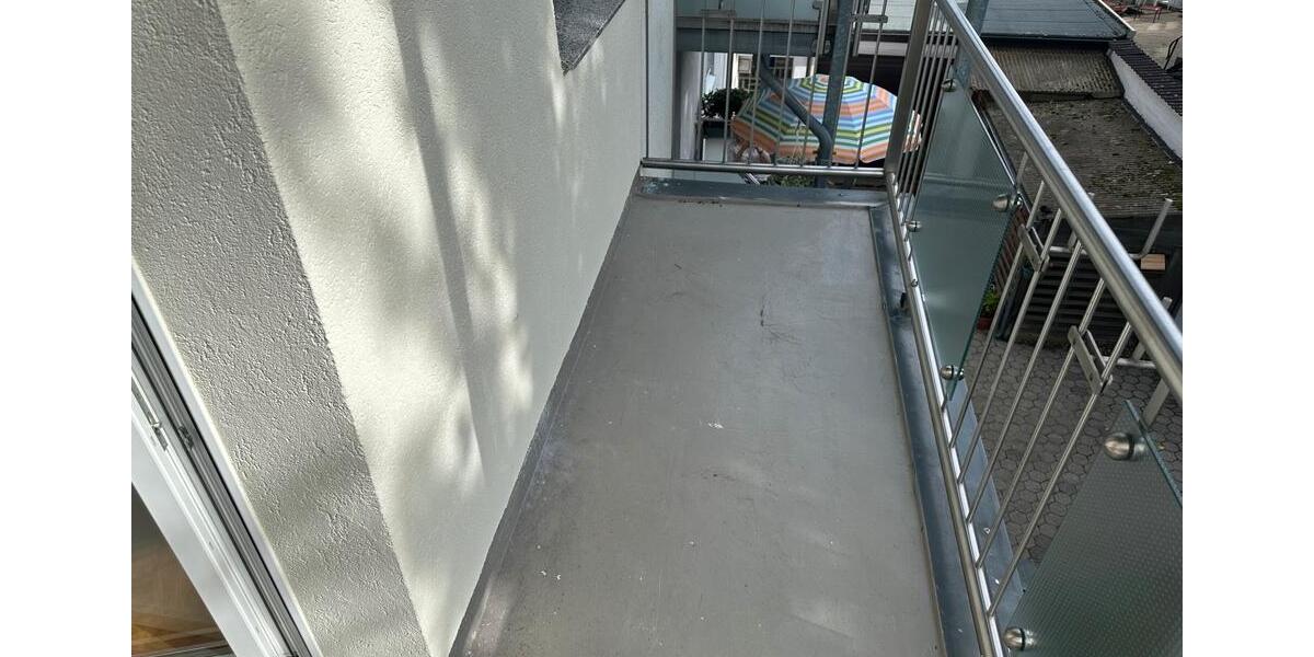 Etagenwohnung Essen Stadtkern - 2.5 Zimmer, 70 m&sup2;, 790&euro; | Angebot:26610421