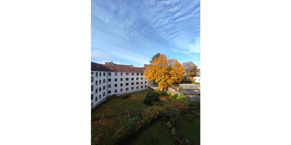 Etagenwohnung Essen Stadtbezirk II - 3 Zimmer, 74 m&sup2;, 800&euro; | Angebot:25143093