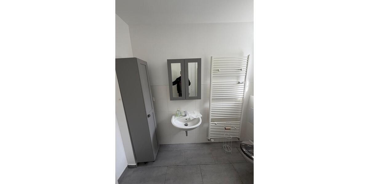 Etagenwohnung Gelsenkirchen Gelsenkirchen-Mitte - 1 Zimmer, 88 m&sup2;, 800&euro; | Angebot:25920221