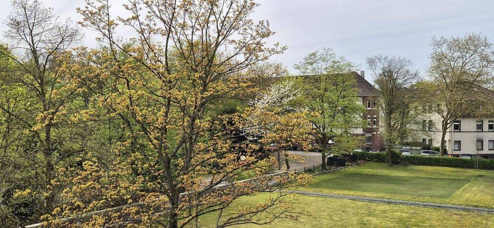 Etagenwohnung Essen Stadtwald - 2 Zimmer, 72 m&sup2;, 222.000&euro; | Angebot:26128173