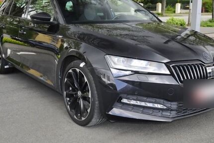 Skoda Superb 101.638 km 20.990 &euro; Oberhausen 46149