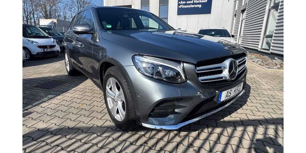 Mercedes-Benz GLC 220 82.400 km 26.490 &euro; Castrop-Rauxel 44579