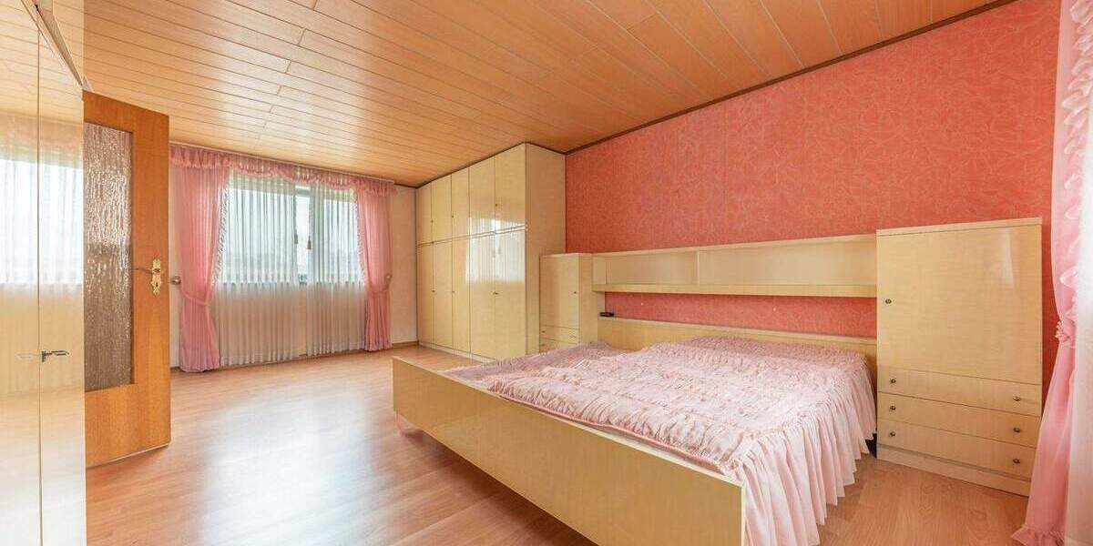 Reihenmittelhaus Dortmund Scharnhorst - 3 Zimmer, 124 m&sup2;, 339.000&euro; | Angebot:25738482