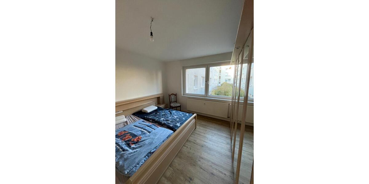 Hochparterre Essen Stadtbezirk II - 2 Zimmer, 55 m&sup2;, 600&euro; | Angebot:26669641