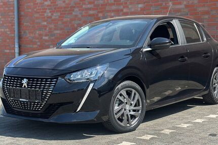 Peugeot 208 37.000 km 14.500 &euro; Essen 45356