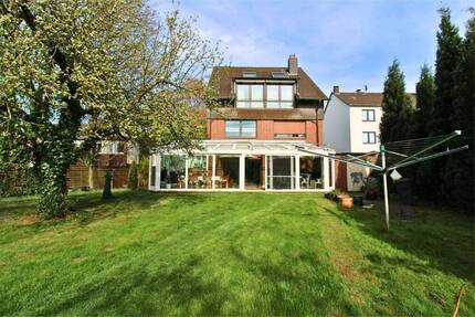 Haus Essen Frintrop - 6 Zimmer, 266 m&sup2;, 940.000&euro; | Angebot:26244882