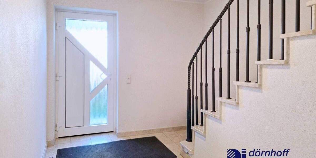 Etagenwohnung Dortmund Kirchhörde - 3 Zimmer, 115 m&sup2;, 1.100&euro; | Angebot:25665919