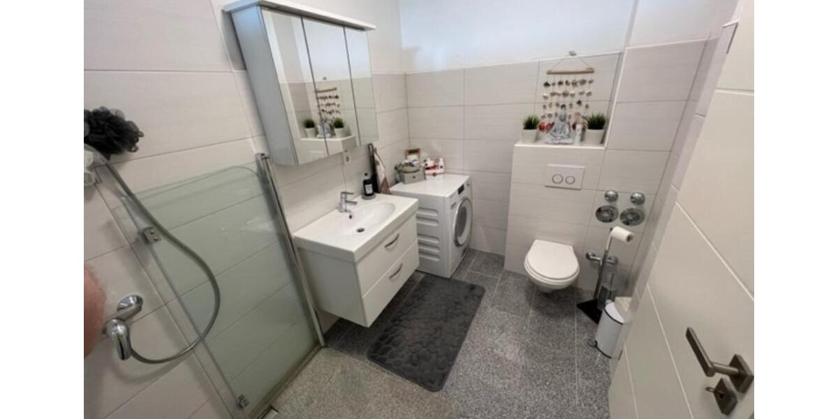 Etagenwohnung Dortmund Hörde - 3 Zimmer, 107 m&sup2;, 1.290&euro; | Angebot:25050201