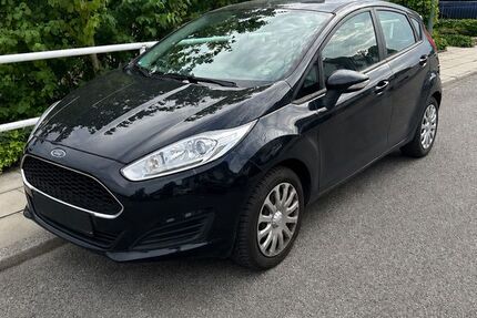 Ford Fiesta 150.392 km 4.990 &euro; Essen 45257