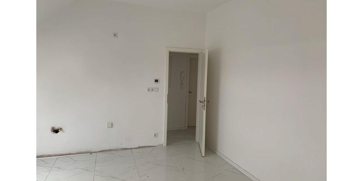 Dachgeschoßwohnung Mülheim an der Ruhr Rechtsruhr-Nord - 4 Zimmer, 85 m&sup2;, 600&euro; | Angebot:26657634
