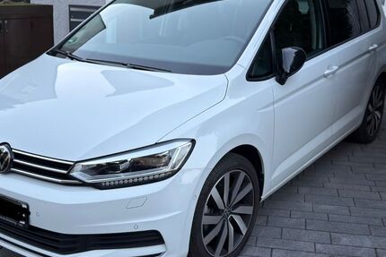 VW Touran 14.000 km 32.999 &euro; Essen 45143