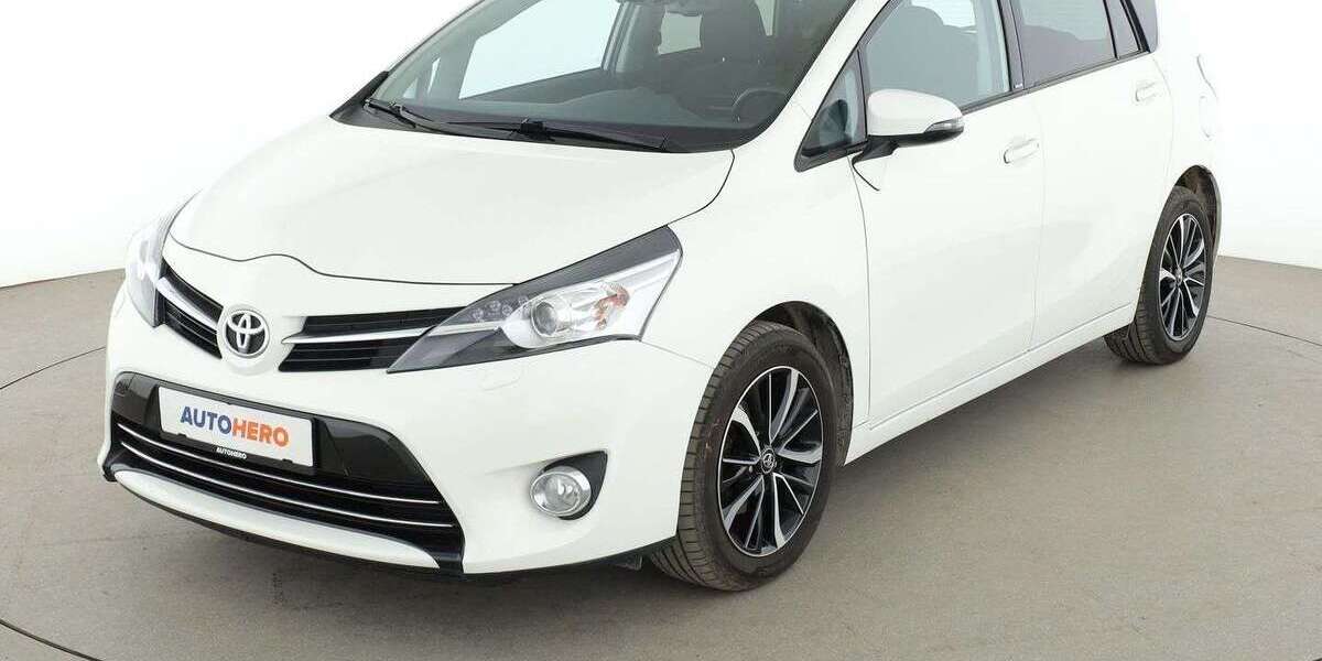 Toyota Verso 59.412 km 17.990 &euro; Essen 45141