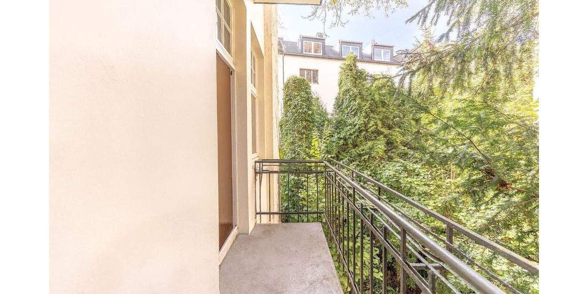 Etagenwohnung Dortmund Mitte - 6 Zimmer, 146 m&sup2;, 449.000&euro; | Angebot:25686462