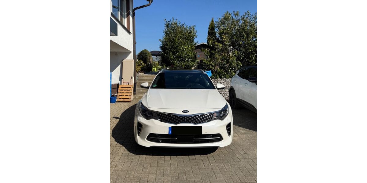 Kia Optima 148.000 km 12.799 &euro; Herne 44651