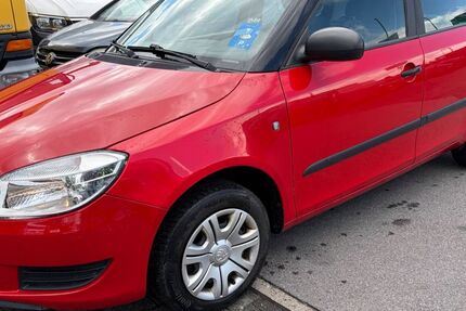 Skoda Fabia 46.800 km 4.850 &euro; gelsenkirchen 45881