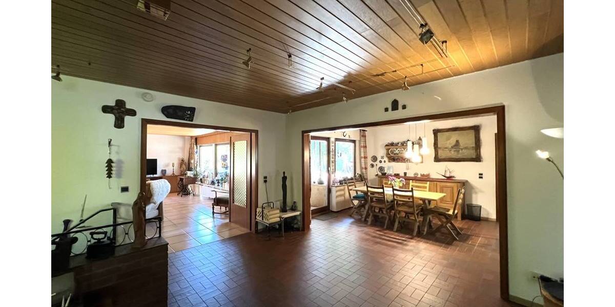 Einfamilienhaus Bochum Stiepel - 7 Zimmer, 163 m&sup2;, 750.000&euro; | Angebot:26712449