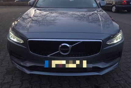 Volvo V90 326.250 km 10.500 &euro; Recklinghausen 45661