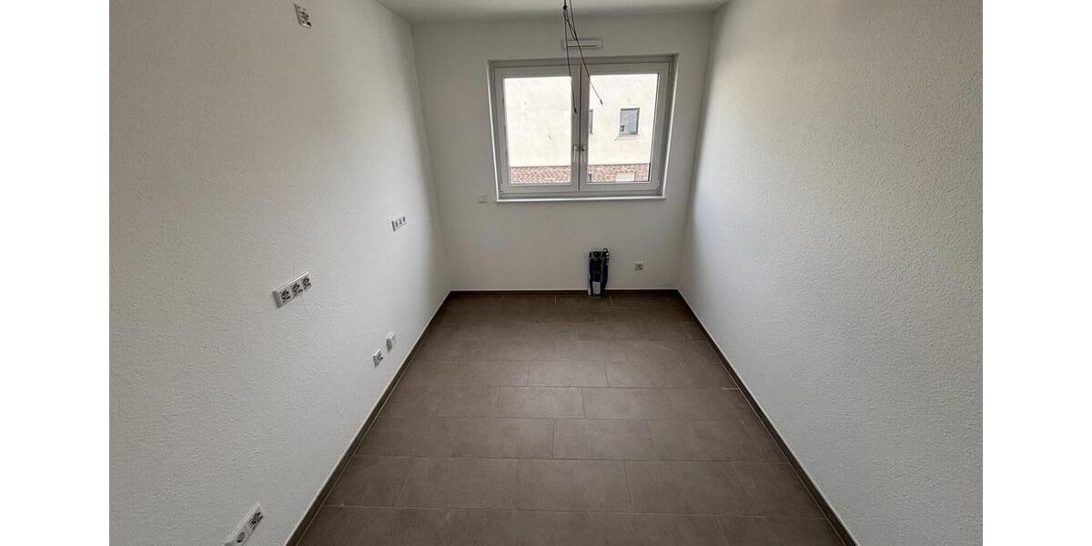 Erdgeschoßwohnung Dortmund - 3.5 Zimmer, 96 m&sup2;, 1.279&euro; | Angebot:26042959