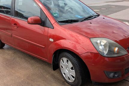 Ford Fiesta 226.000 km 1.200 &euro; Velbert 42549
