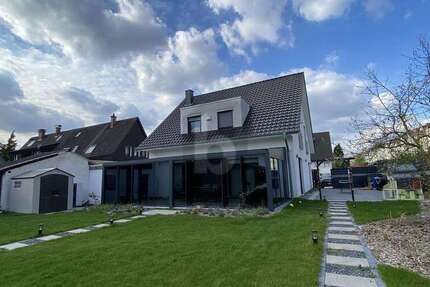 Haus Gladbeck Brauck - 6 Zimmer, 183 m&sup2;, 1.100.000&euro; | Angebot:26104484