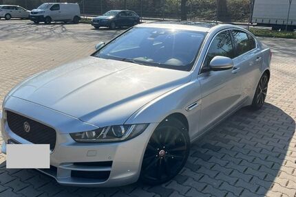 Jaguar XE 191.500 km 9.500 &euro; Essen 45127