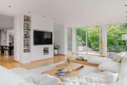 Haus Mülheim an der Ruhr Broich - 6 Zimmer, 274 m&sup2;, 1.378.000&euro; | Angebot:27674880