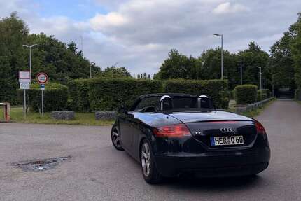 Audi TT 228.000 km 4.900 &euro; Herne, Stadt 44653