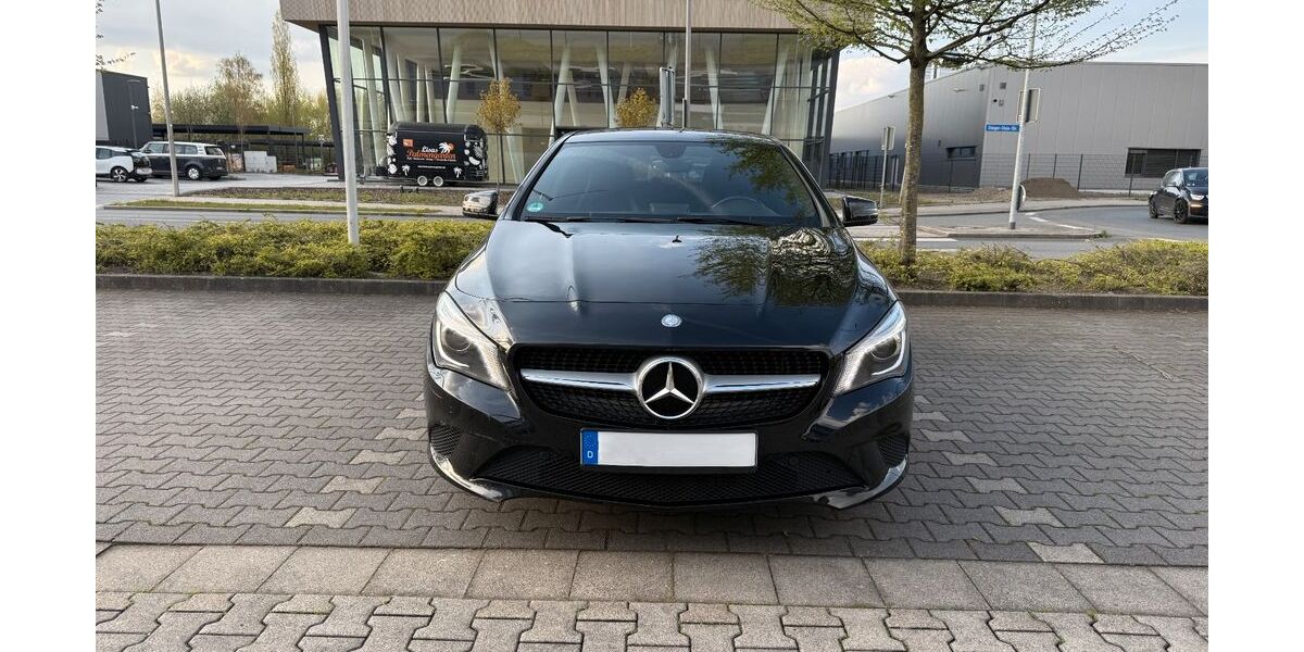 Mercedes-Benz CLA 180 149.409 km 12.900 &euro; Bochum 44805
