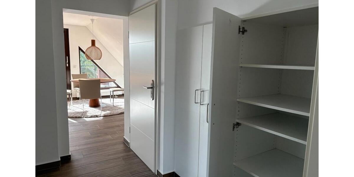 Dachgeschoßwohnung Oberhausen Alsfeld - 2 Zimmer, 60 m&sup2;, 780&euro; | Angebot:27608778