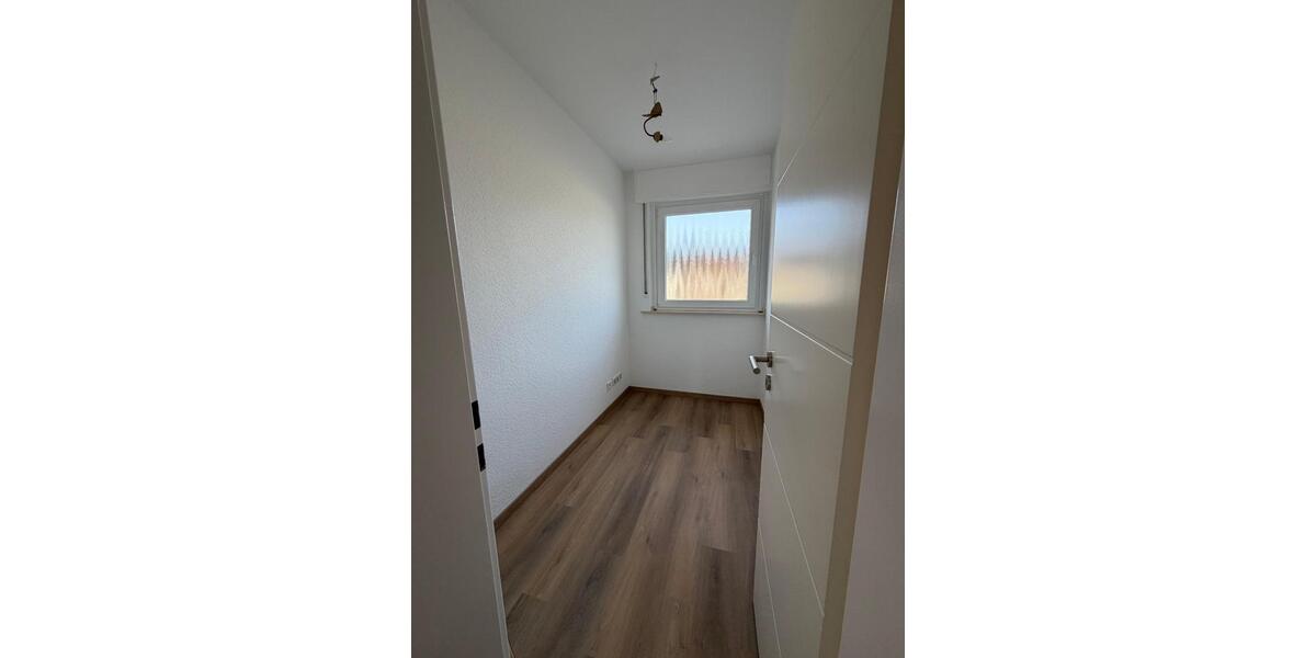 Reihenhaus Gladbeck Alt-Rentfort - 7 Zimmer, 140 m&sup2;, 1.850&euro; | Angebot:25595852