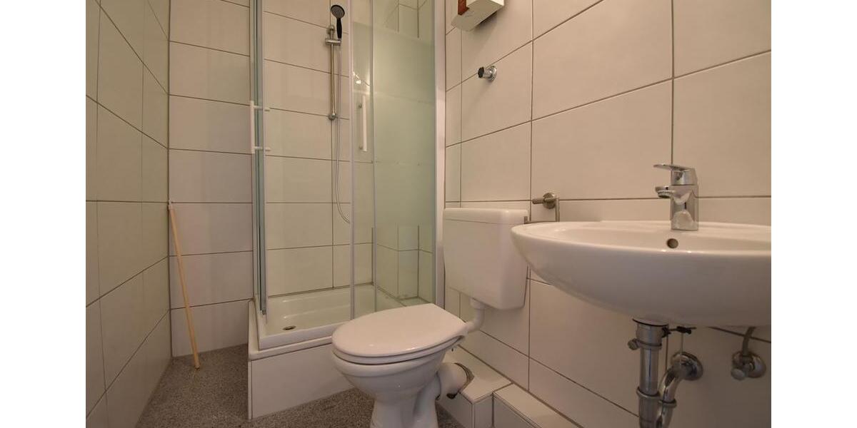 Dachgeschoßwohnung Essen Stadtbezirk VII - 2 Zimmer, 68 m&sup2;, 500&euro; | Angebot:22209779