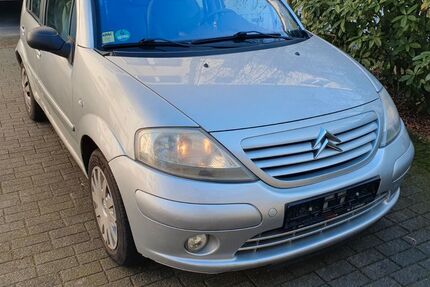 Citroen C3 128.229 km 2.399 &euro; Essen 45144
