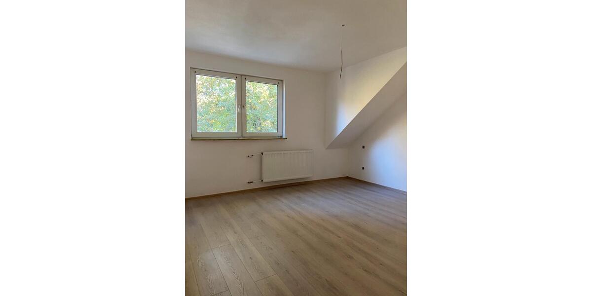 Dachgeschoßwohnung Herten Bertlich - 3 Zimmer, 64 m&sup2;, 625&euro; | Angebot:26345294