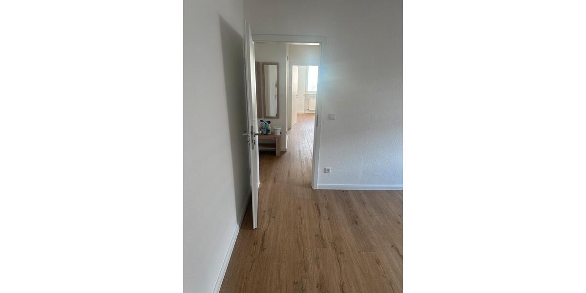 Etagenwohnung Essen Stadtbezirk III - 4.5 Zimmer, 80 m&sup2;, 1.100&euro; | Angebot:26048124