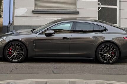 Porsche Panamera 187.000 km 47.000 &euro; Herne 44625