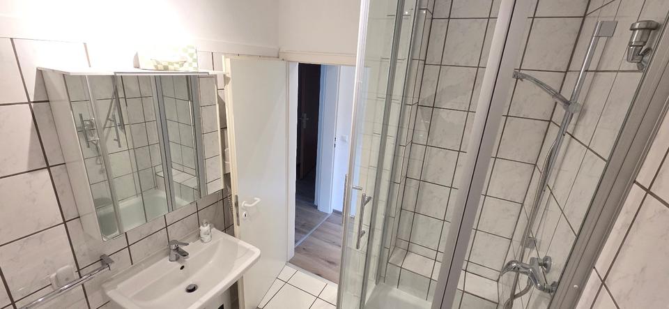 Etagenwohnung Bottrop Feldhausen - 1 Zimmer, 25 m&sup2;, 450&euro; | Angebot:26659106