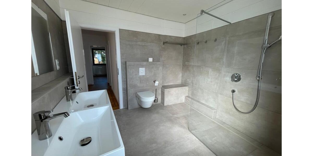 Bungalow Recklinghausen Hillerheide - 4.5 Zimmer, 170 m&sup2;, 2.645&euro; | Angebot:26553648