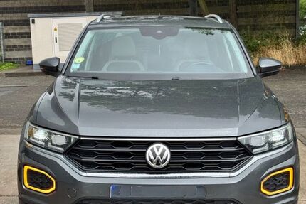 VW T-Roc 166.600 km 18.900 &euro; Oberhausen 46045