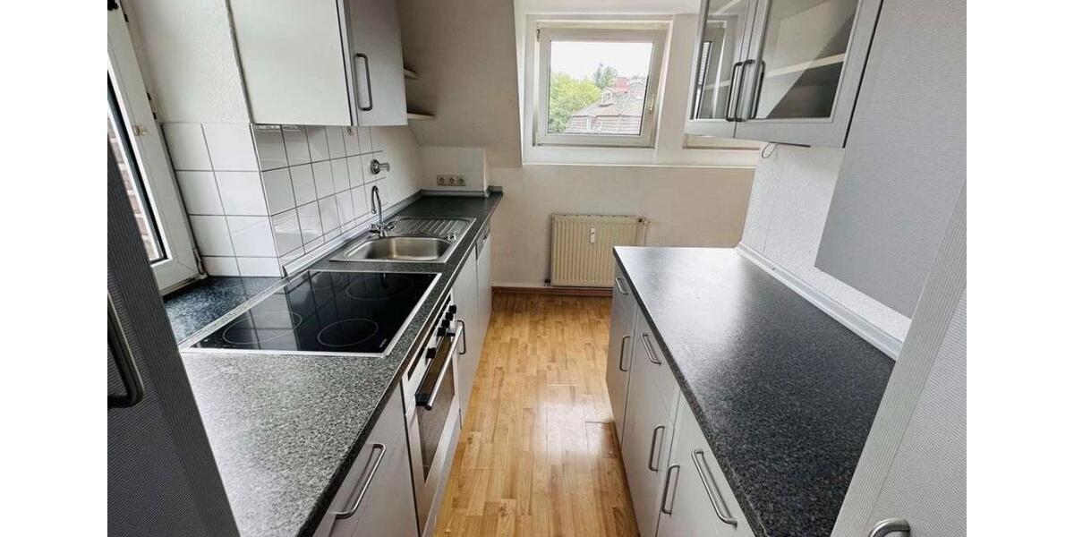 Dachgeschoßwohnung Essen Stadtbezirk IX - 2 Zimmer, 36 m&sup2;, 475&euro; | Angebot:26044668