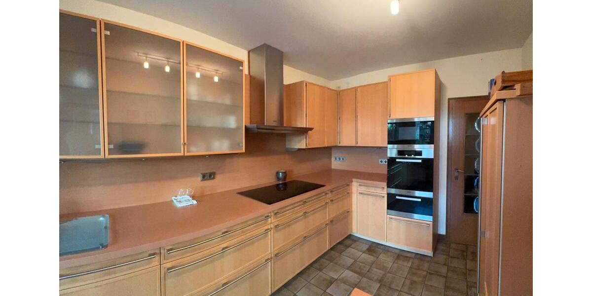 Mehrfamilienhaus, Wohnhaus Essen Stadtbezirk V - 3 Zimmer, 101 m&sup2;, 290.000&euro; | Angebot:25855795