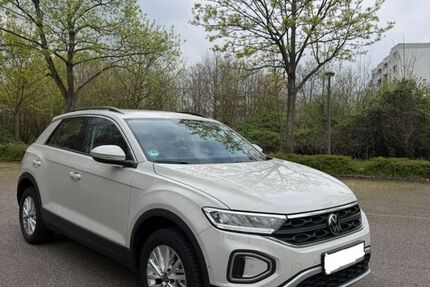 VW T-Roc 34.000 km 22.100 &euro; Marl 45768