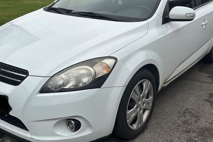 Kia pro ceed / ProCeed 278.000 km 1.500 &euro; Castrop-Rauxel 44577