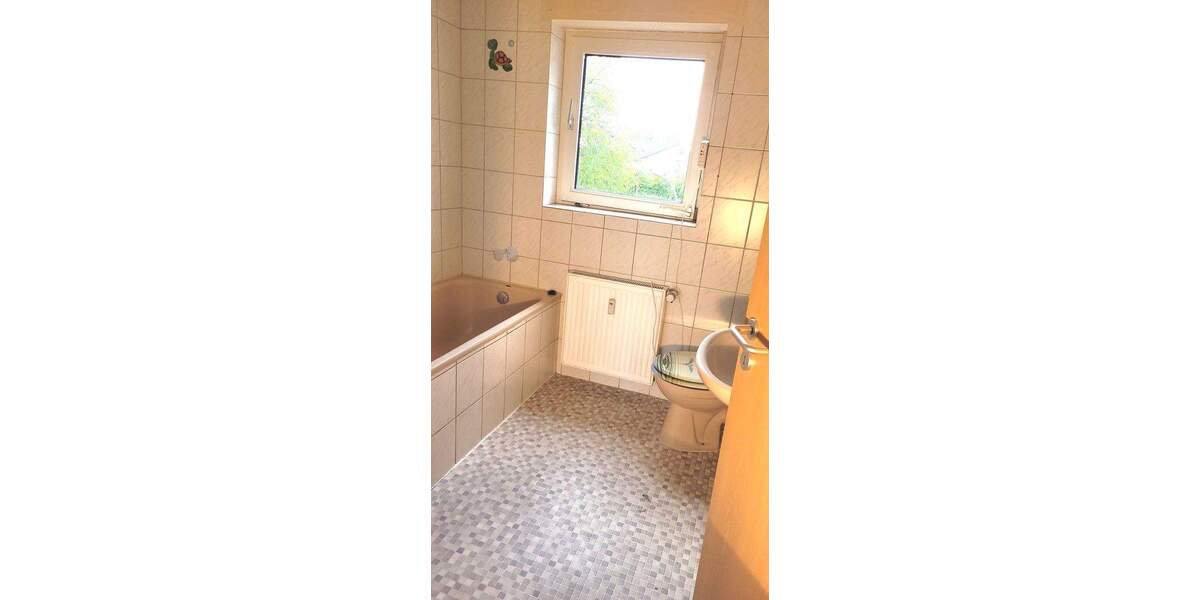 Mehrfamilienhaus, Wohnhaus Dorsten Holsterhausen - 8 Zimmer, 223 m&sup2;, 350.000&euro; | Angebot:25772306