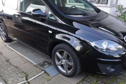 Seat Altea 88.000 km 5.990 &euro; Bochum 44879