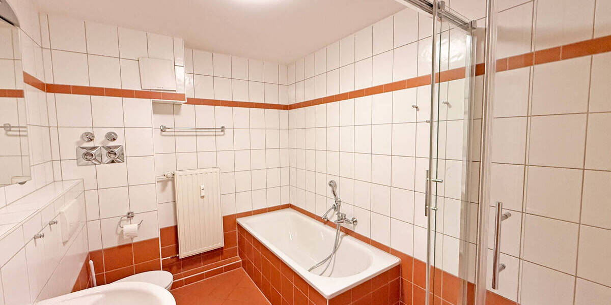 Etagenwohnung Dinslaken Innenstadt - 2 Zimmer, 56 m&sup2;, 159.000&euro; | Angebot:26685163