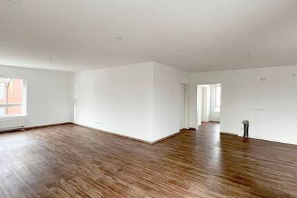 Wohnung Oberhausen Sterkrade-Mitte - 3 Zimmer, 106 m&sup2;, 1.100&euro; | Angebot:26107503